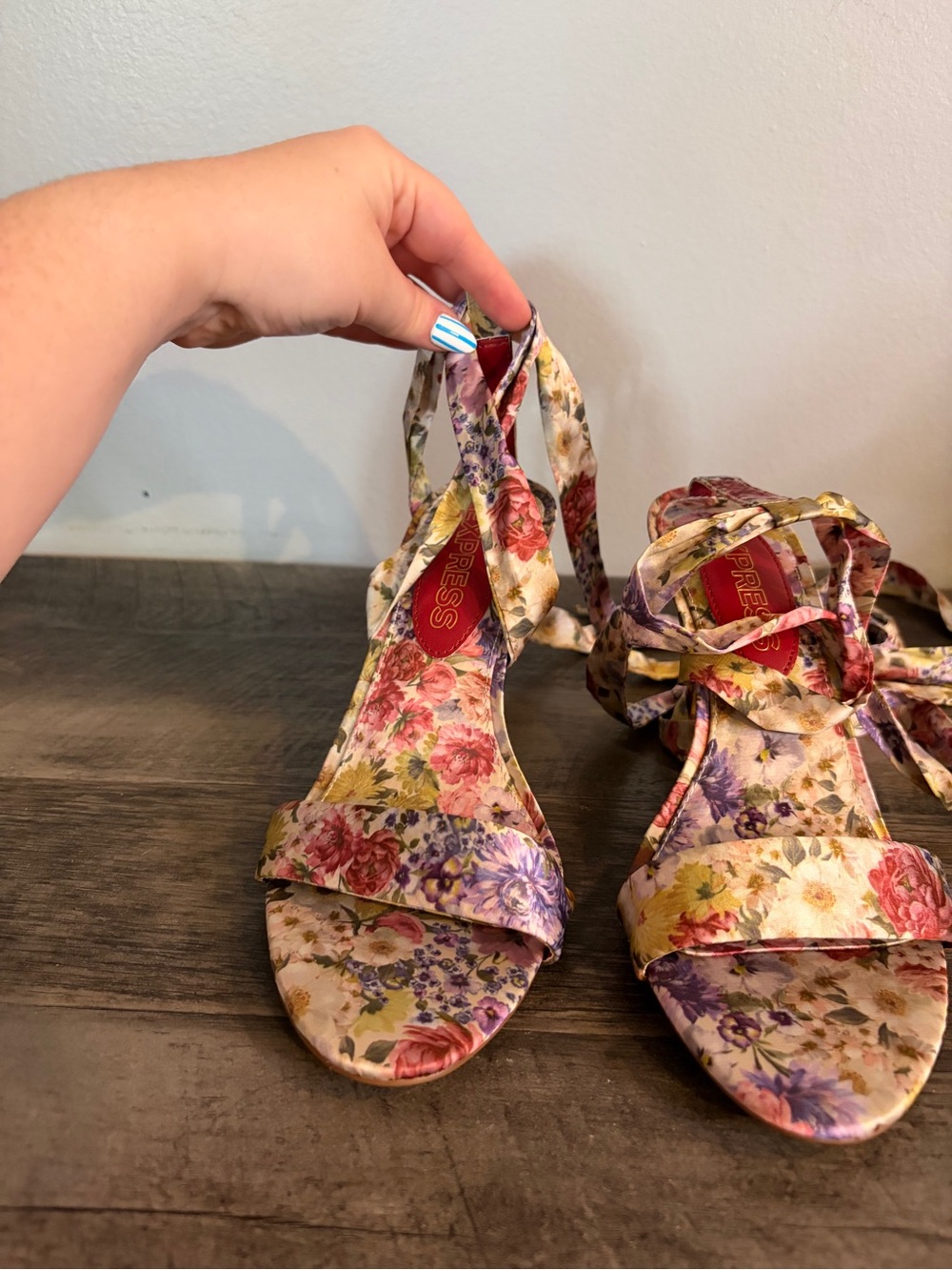 Express Floral Lace-Up Heels Size 8 | Garden Party Strappy Stiletto Sandals - Picture 6 of 7